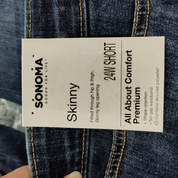 Sonoma Dark Wash Distressed Ankle Skinny Jeans, Size 24W Short - Picture 12 of 15